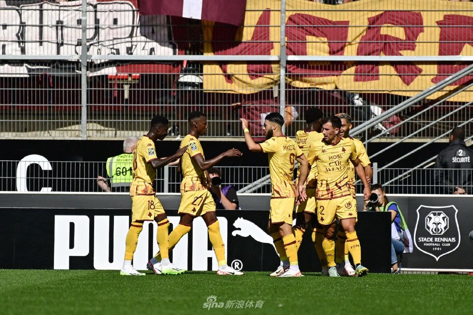 拼尽全力赢 拼尽全力赢